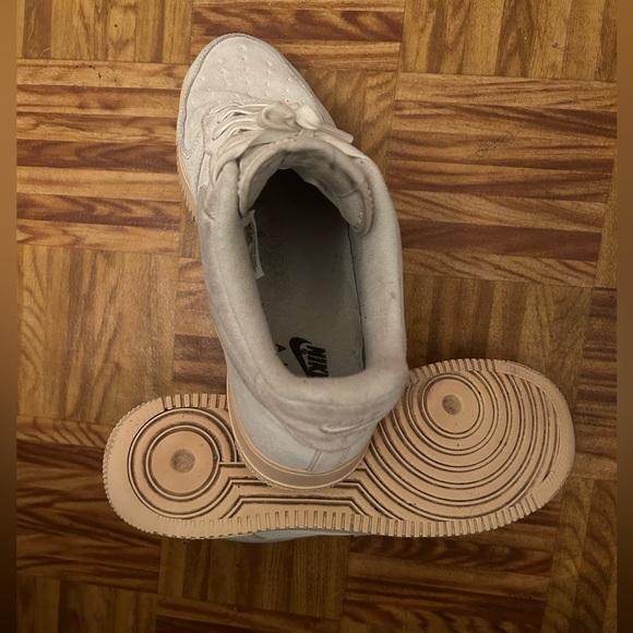 Nike af1 suede material , limited edition - Picture 5 of 6